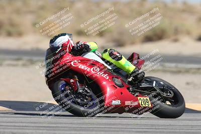 media/Oct-04-2025-CVMA (Sat) [[408bcdd6e4]]/Race 10-Amateur Supersport Middleweight/